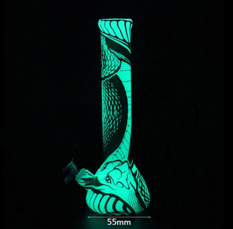 Bong With Glow in the Dark Dragon