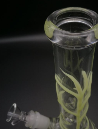 Tree Glass Bong - Glows In the Dark