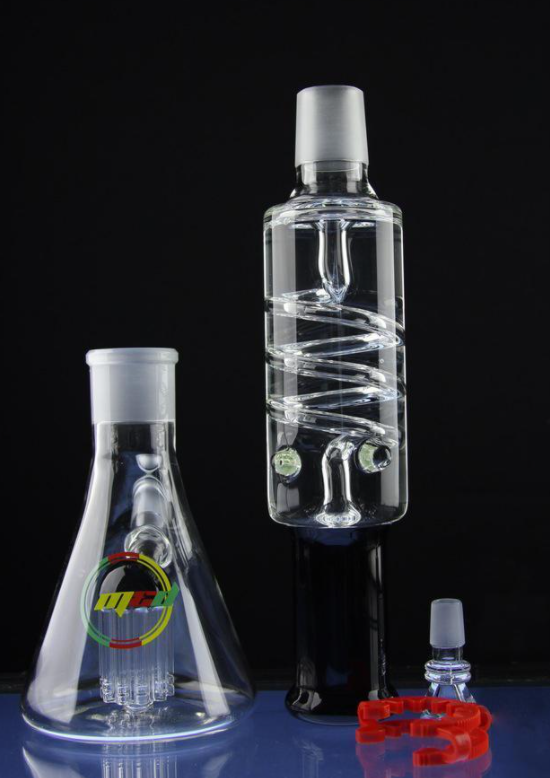 Helix Beaker Water Pipe
